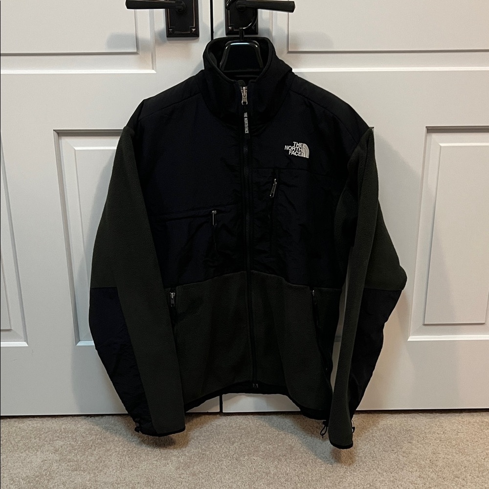 Vintage Denali The North Face Men's Black and Dark Green Performance Jacket